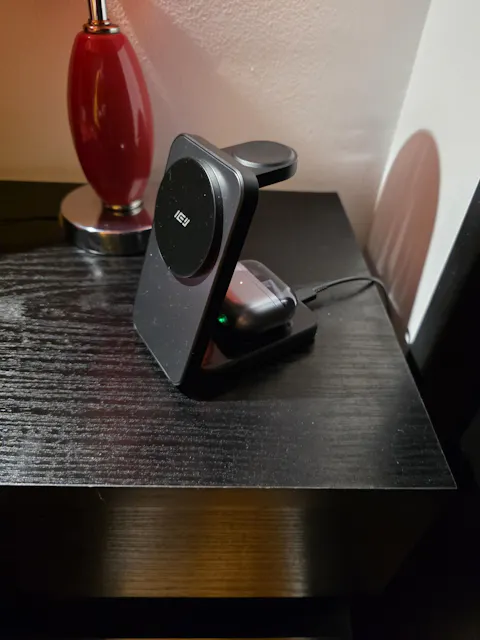 MagCharger - Cargador Inalámbrico Plegable 3 en 1