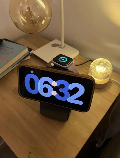 MagCharger - Cargador Inalámbrico Plegable 3 en 1