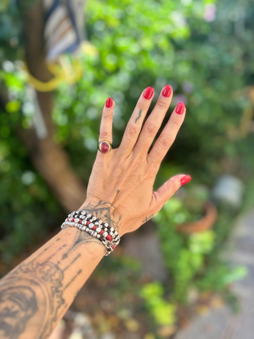 Anello da MIGNOLO con RADICE di RUBINO in ottone - Chevalier