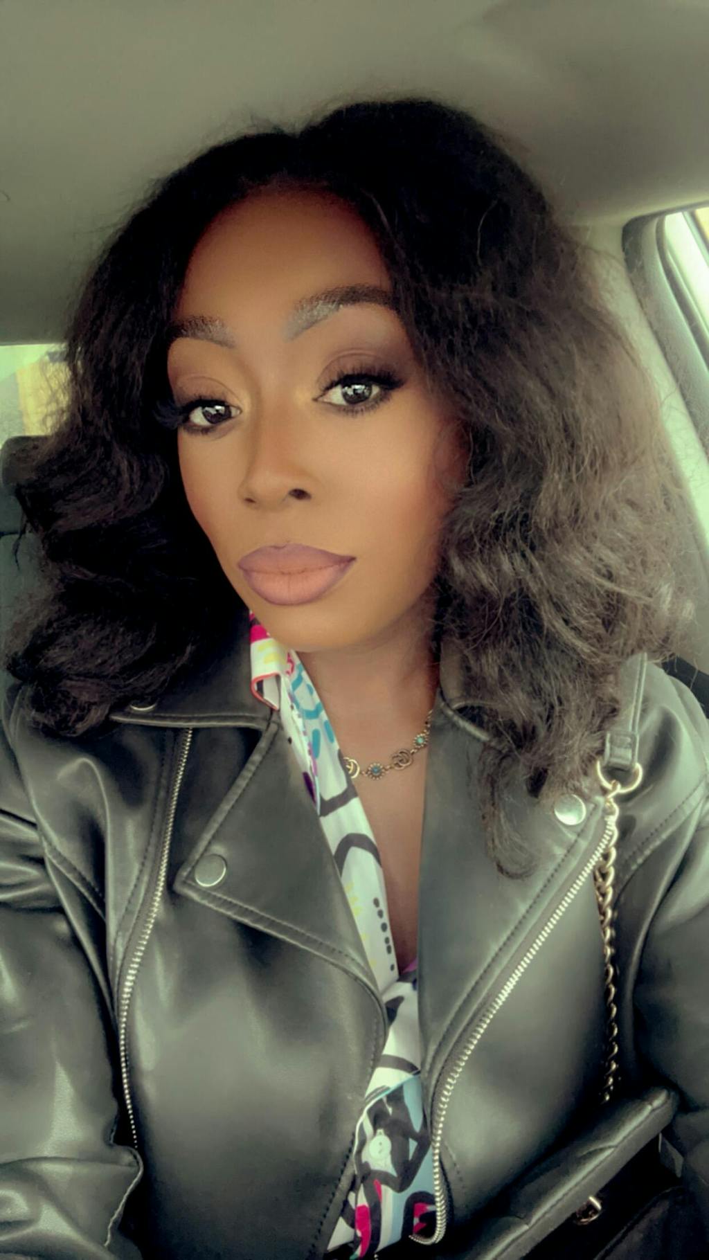 Put on & Go Beach Wavy Kinky Edges Pre-cut Lace Bob Wig