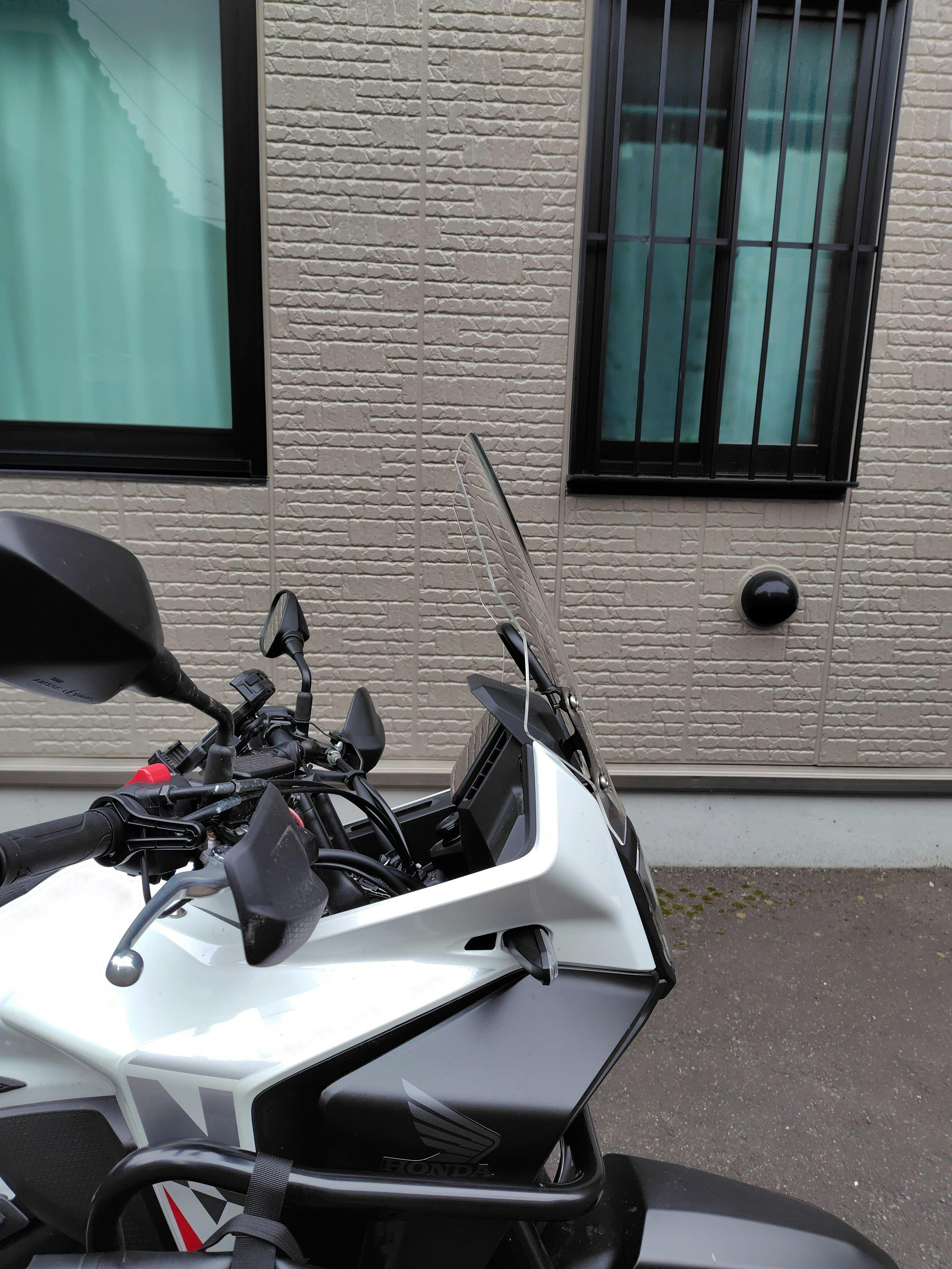 ホンダ X-ADV用ウインドスクリーンならWRS | バイク用スクリーン