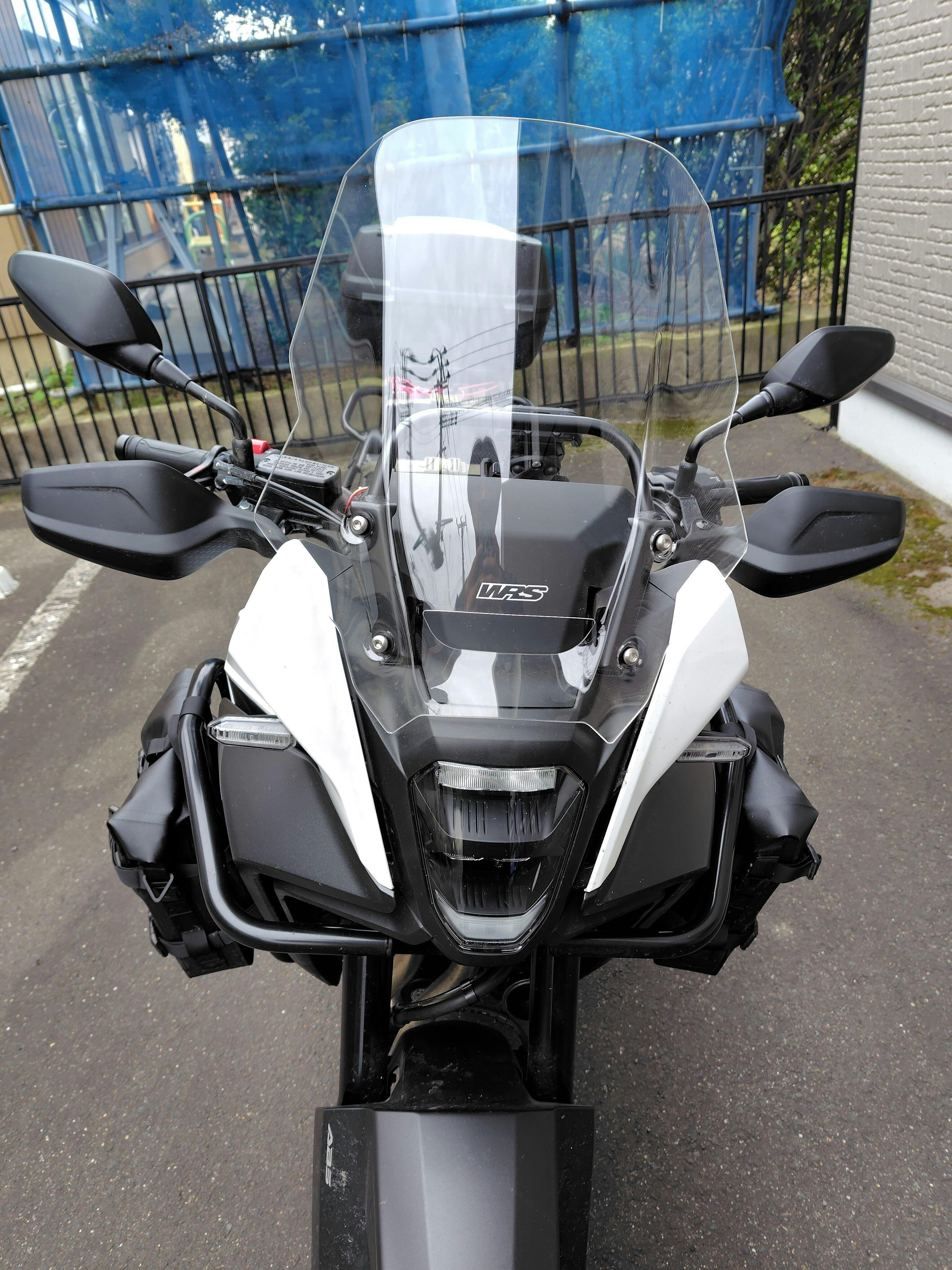 WRS ウインドスクリーン (ツーリングタイプ) X-ADV '21-24 ホンダ X-ADV用ウインドスクリーンならWRS | バイク用スクリーン