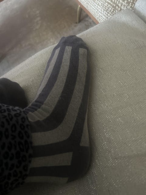 Not Average Neck Socks