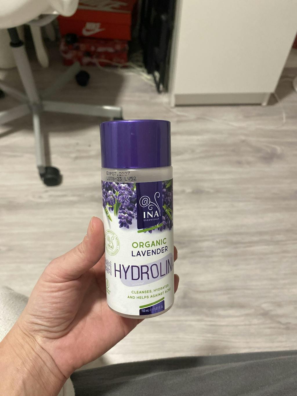 Organická Levandulová voda - Hydrolina pro Akné