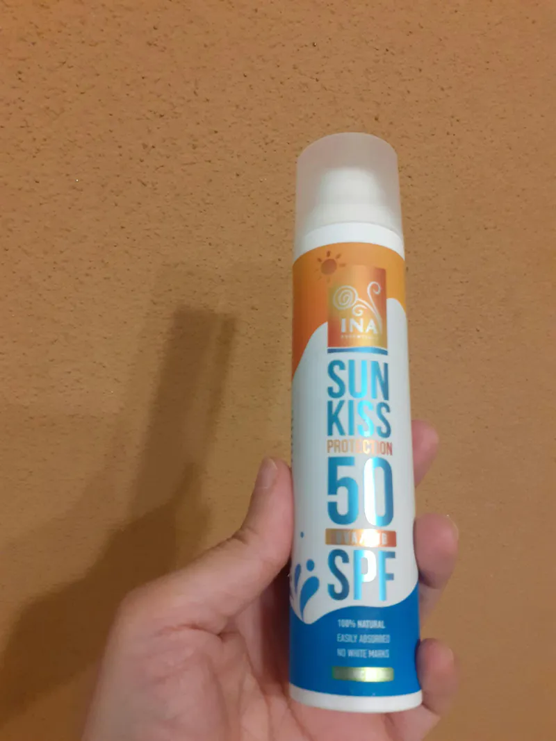 Hodnocení opalovacího krému na obličej a tělo SPF 50
