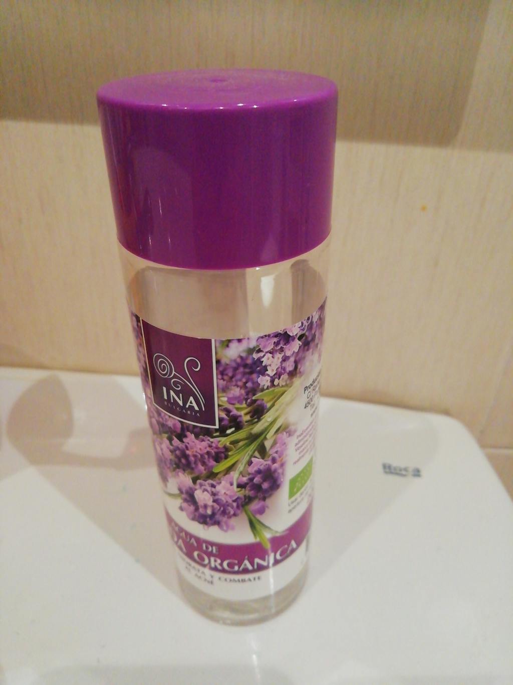 Agua de Lavanda Orgánica - Contra el Acné (200 ml) – InaEssentials.ES