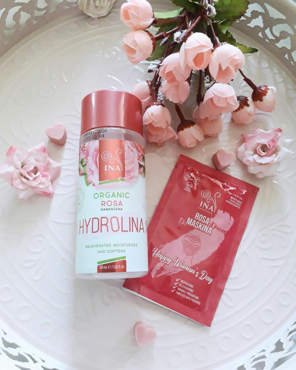 Eau de Rose - Hydrolina - Bio Hydrolat de Rose pour Peau sèche