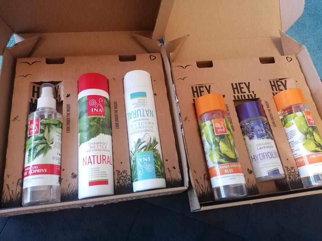 Organska voda od Lavande - Hydrolina za Akne