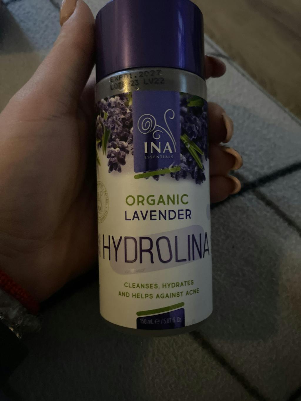 Maska na tvár - Čierna Maskina - intenzívna starostlivosť o Akné a Čierne bodky