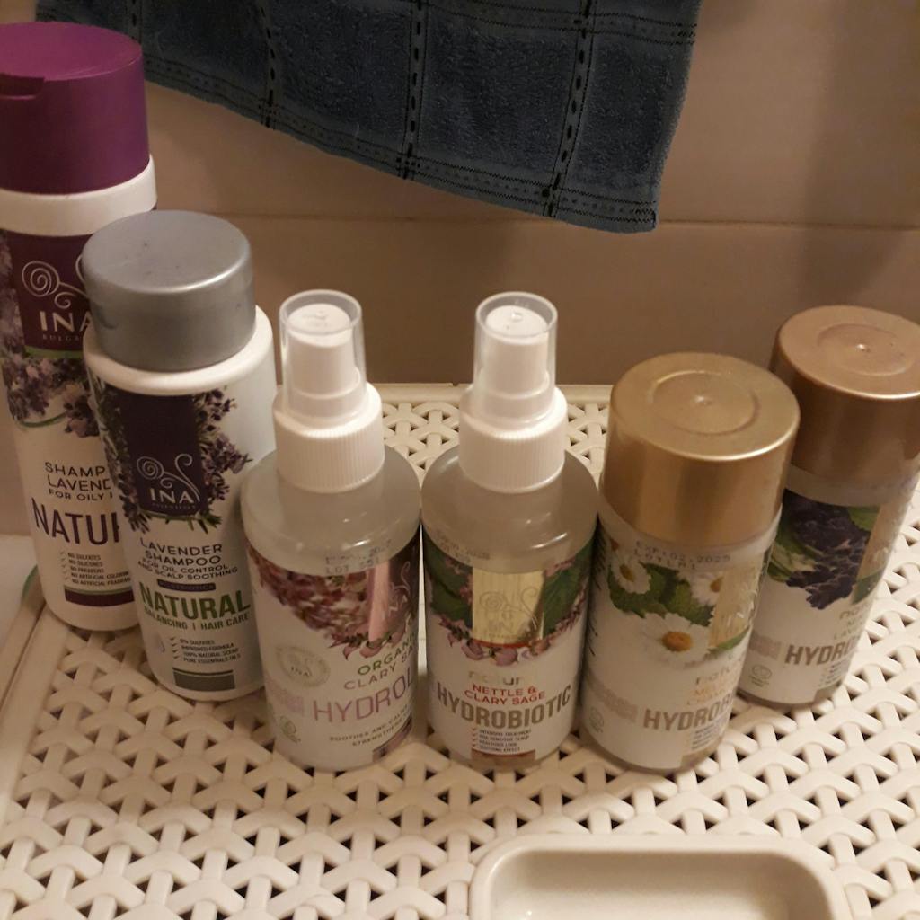 Hydrobiotic - Žihľava & Šalvia - intenzívna starostlivosť pre Vypadávanie vlasov, Lupiny a Citlivú pokožku hlavy