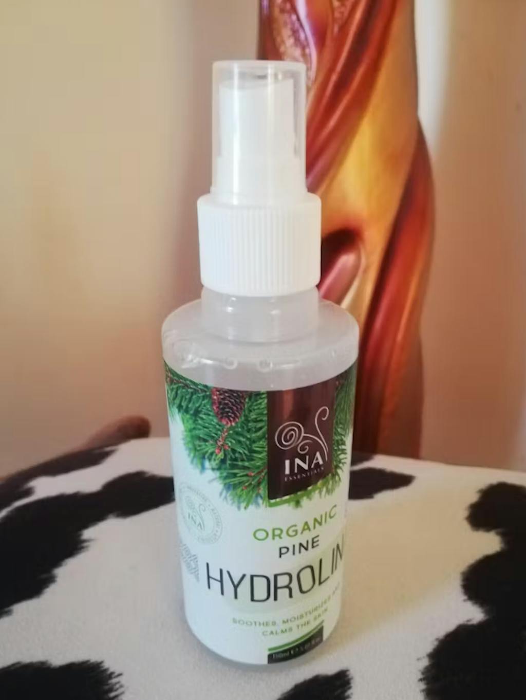 Organic White Pine Water - Hydrolina - Spray for Nail Fungus and Smelly feet