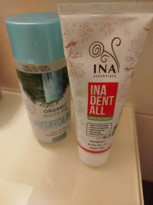 Φυσική οδοντόκρεμα χωρίς φθόριο με χρυσόξυλο δέντρο, αλισίβα μαύρης θάλασσας και μεταβιοτικά - Ina Dent-All