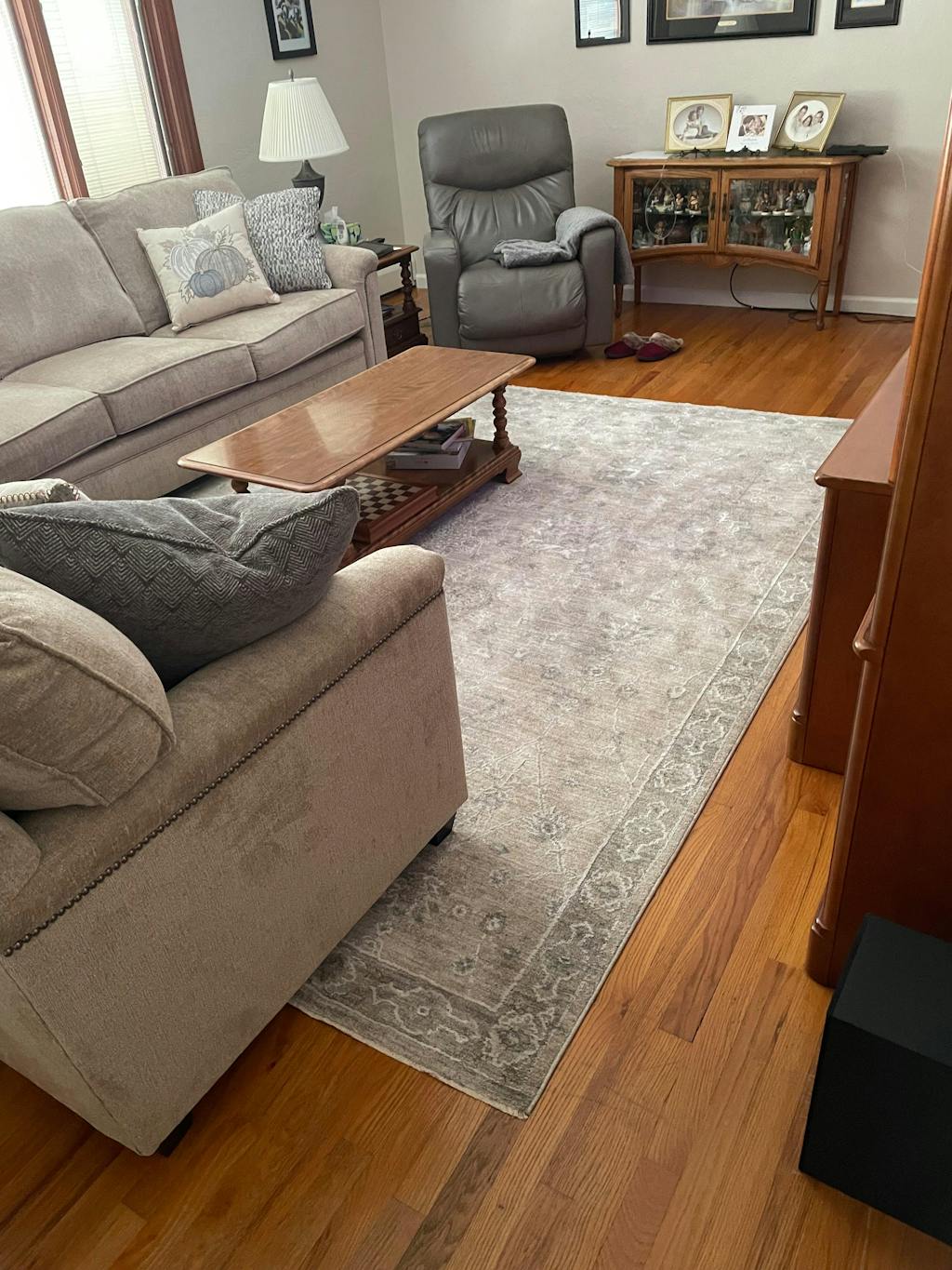 Livabliss Avant Garde AVT-2307 Area Rug