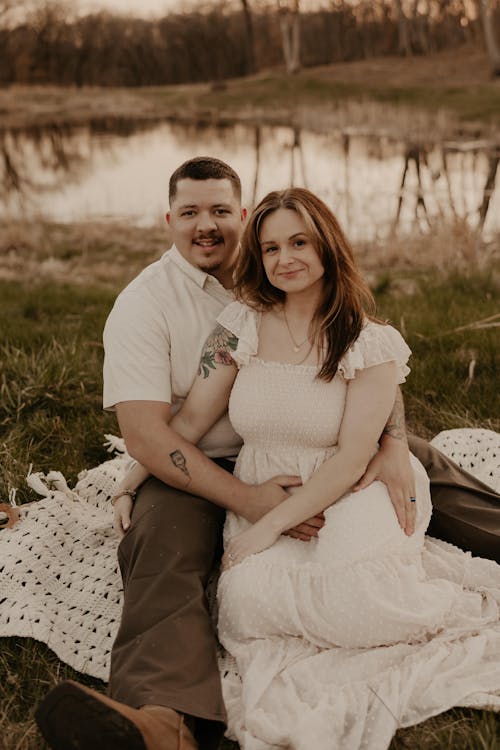 Women's Pia Dress (natural swiss dot)