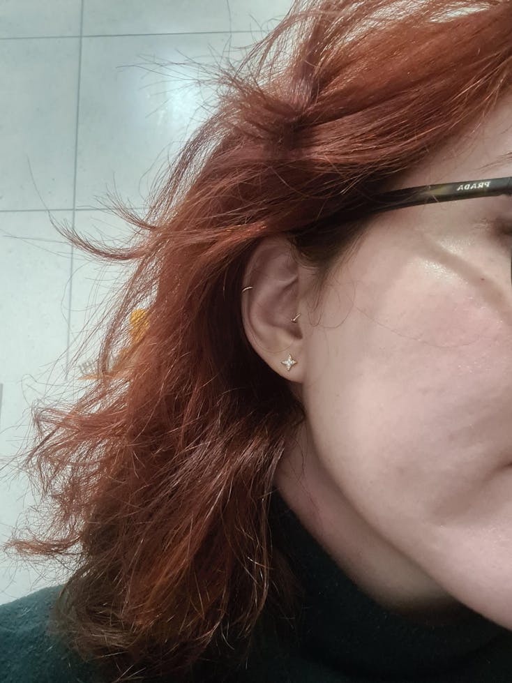 Cercei piercing labret din aur galben Shining Star - Zirconiu