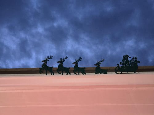 Santa Sleigh Yard Stakes