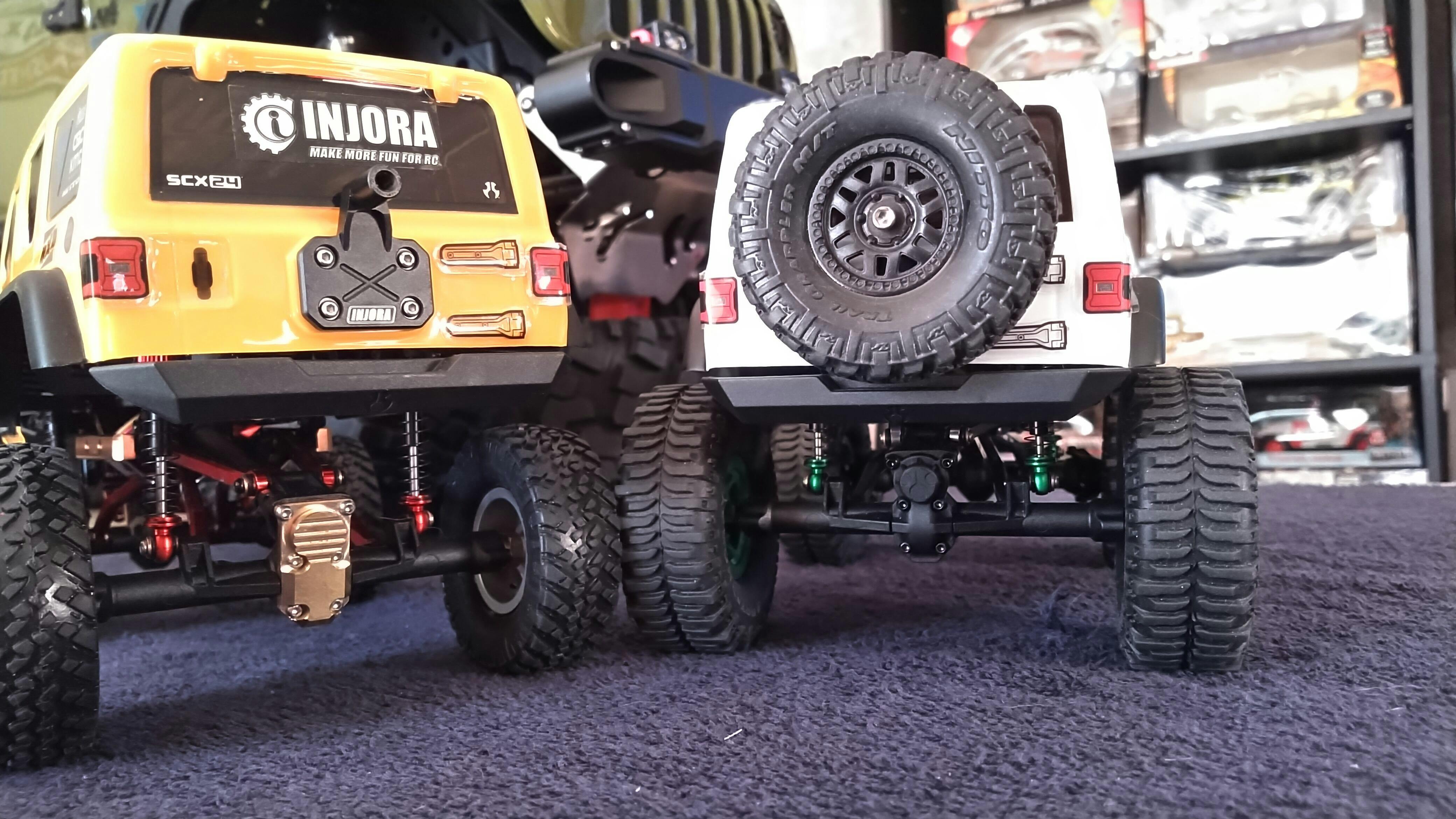 INJORA CNC Aluminum Spare Tire Carrier Wheel Mount for Axial SCX24 Jee