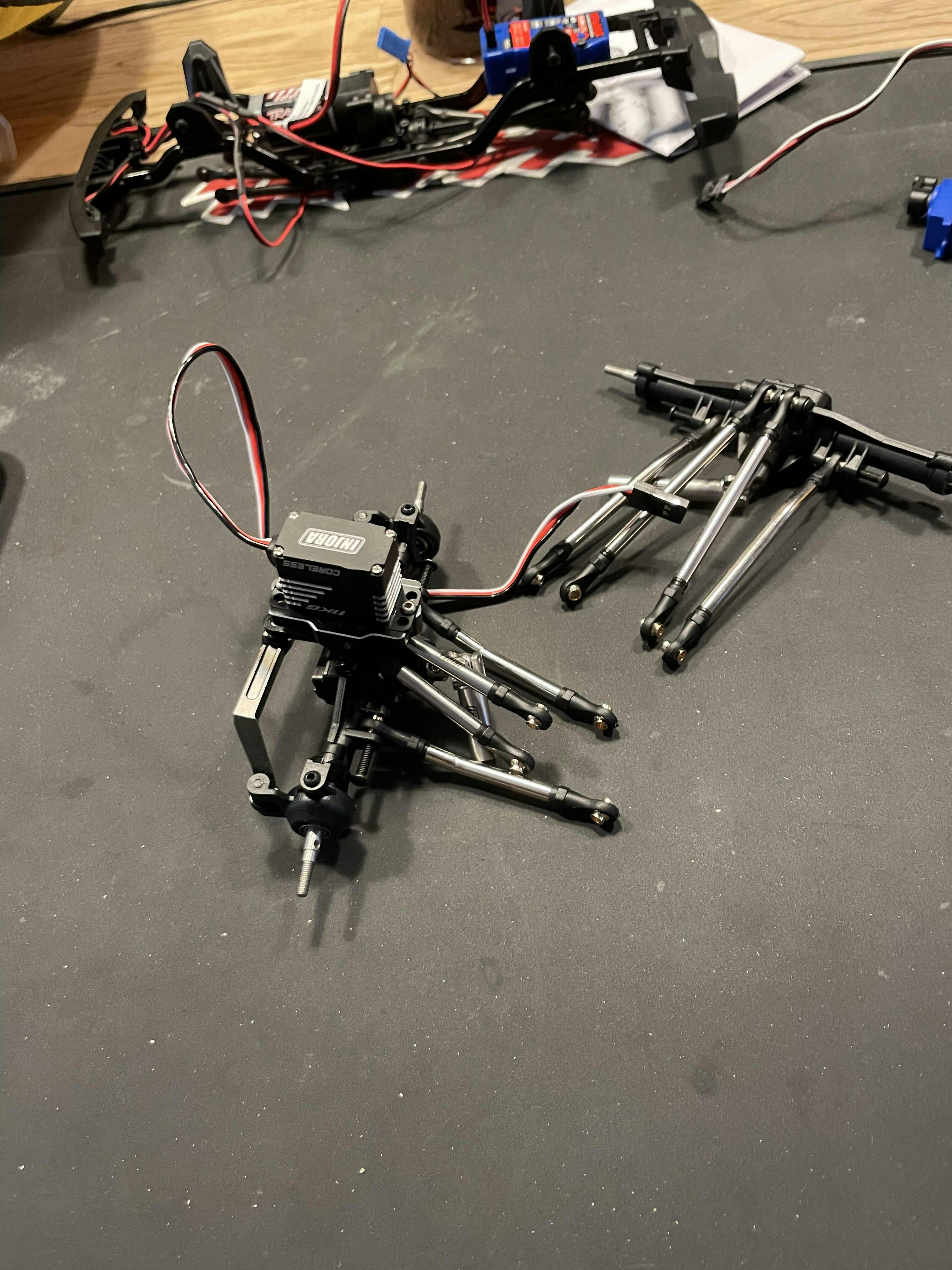 INJORA 11KG Coreless High Torque Micro Servo for 1/18 TRX4M