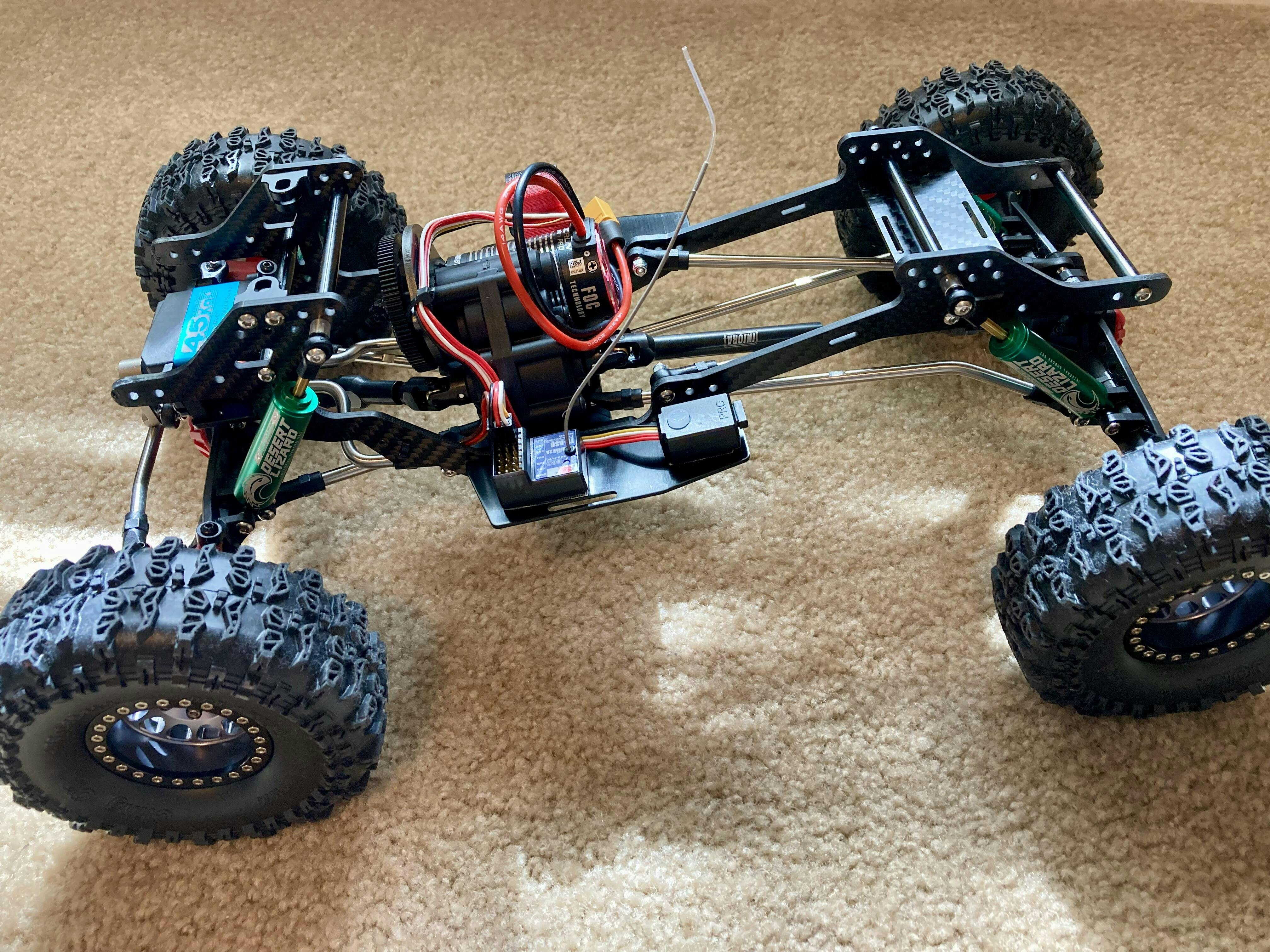 h*e様 lcg クローラー　1/10 ラジコン　scx10 トラクサス　rcク h*e様 lcg クローラー 1/10 ラジコン scx10 トラクサス rcクの通販はau