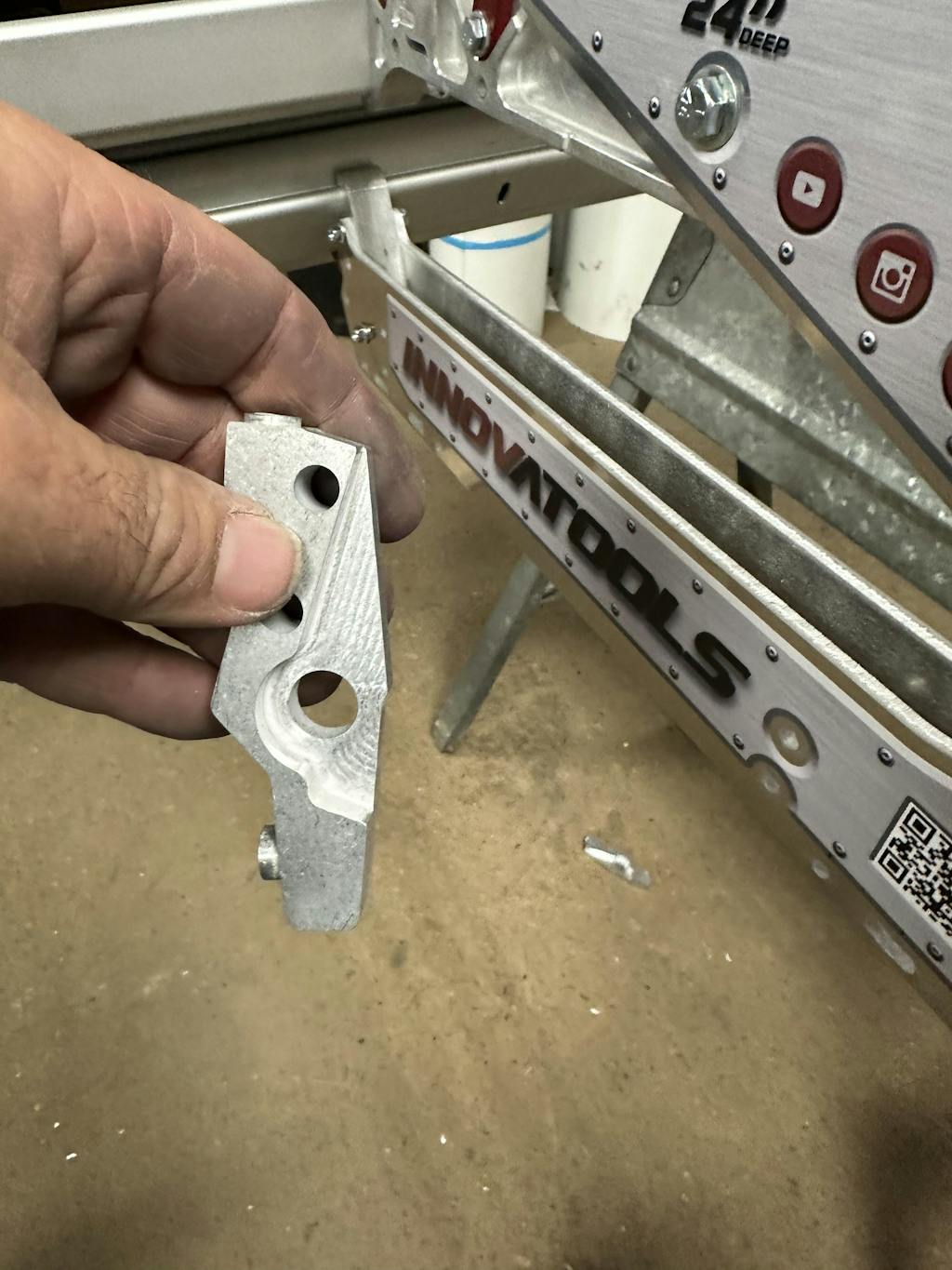 InnovaTools Heavy Duty Modular Aluminum Siding Brake