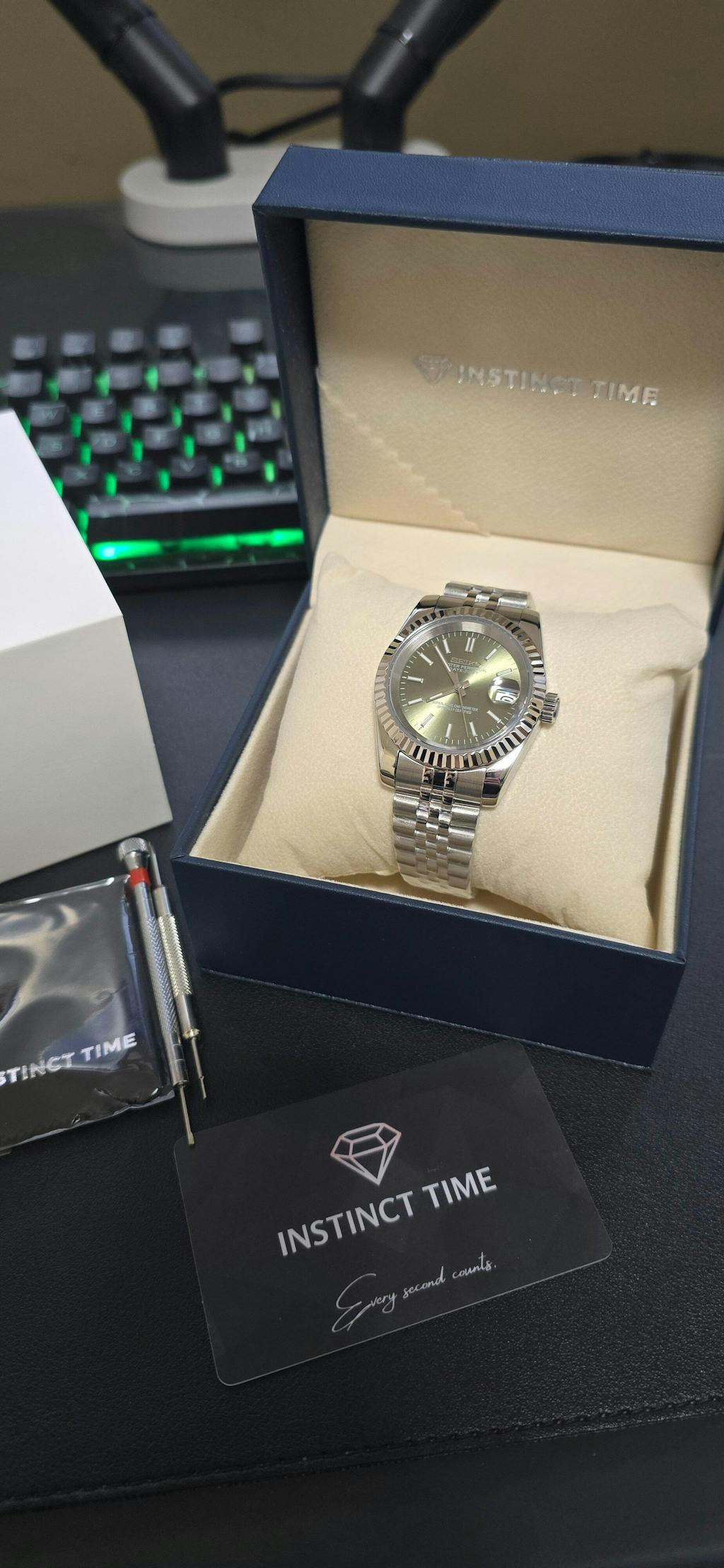 SEIKJUST MINT GREEN 39MM