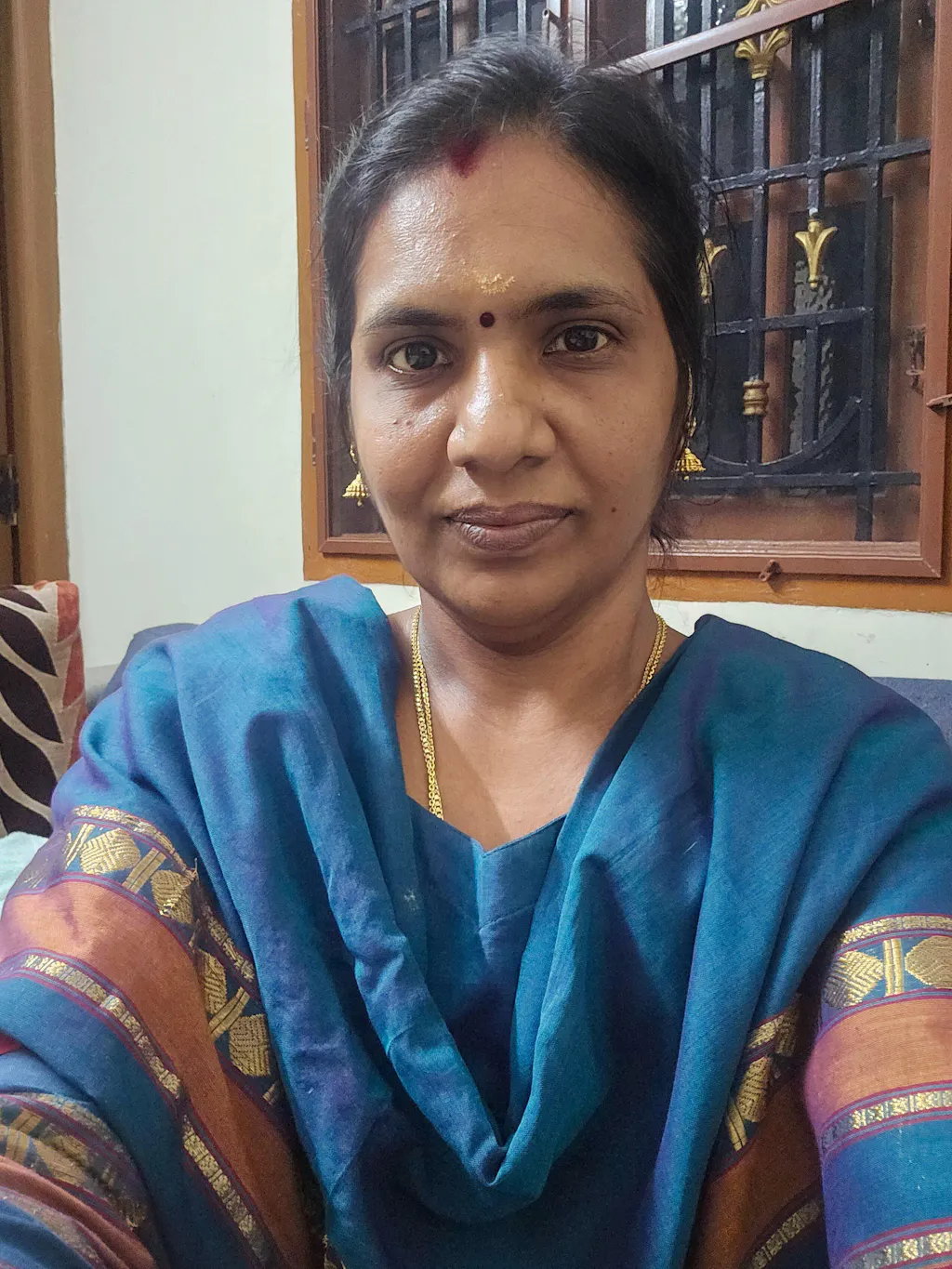 Aadhvita B (Kurti+Dupatta)