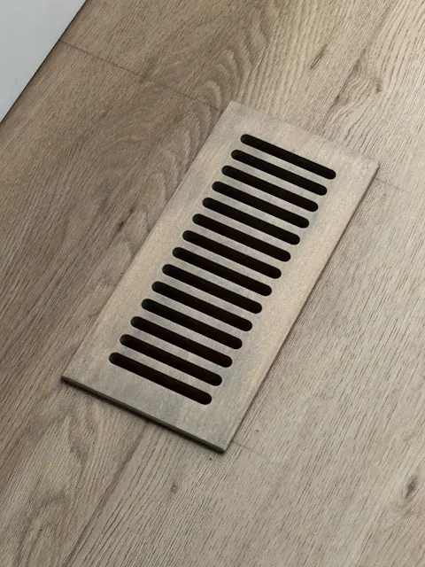 Maple Floor Register - Top Mount 4"x10"