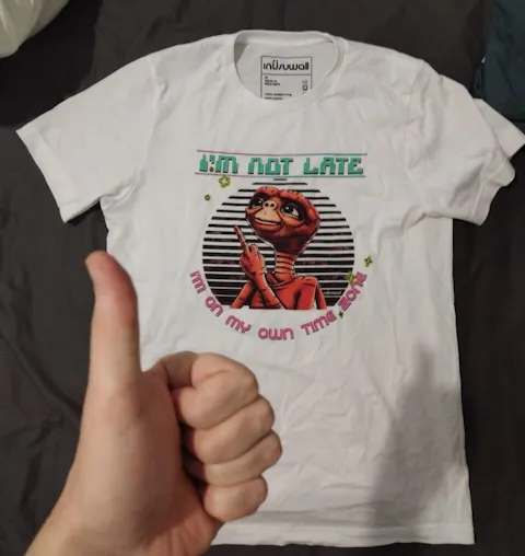 Camiseta Unisex I'm not late