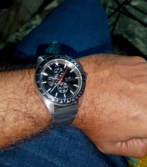 RELOJ DEPORTIVO PARA HOMBRE INVICTA OCEAN VOYAGE 48675 - NEGRO