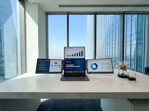 MagHub Quad 16" Portable Screen Extender