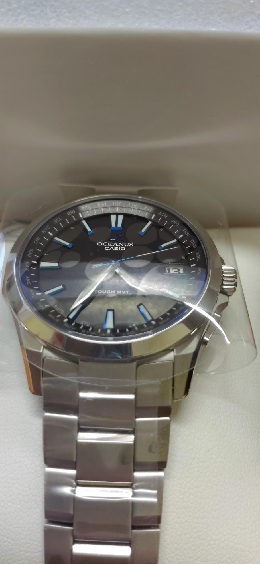 最終！！　オシアナス　OCEANUS ocw−s100-JA1F オシアナス 3針 OCW-S100-1AJF メンズ 電波ソーラー チタン