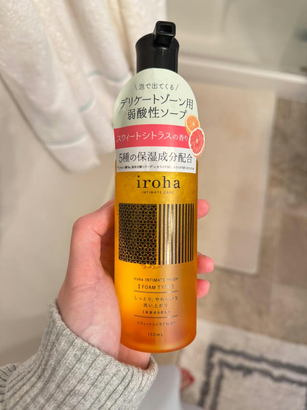 iroha INTIMATE WASH [FOAM TYPE] Sweet Citrus