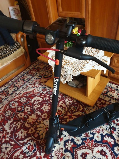 iScooter i9 Foldable Commuting Electric Scooter