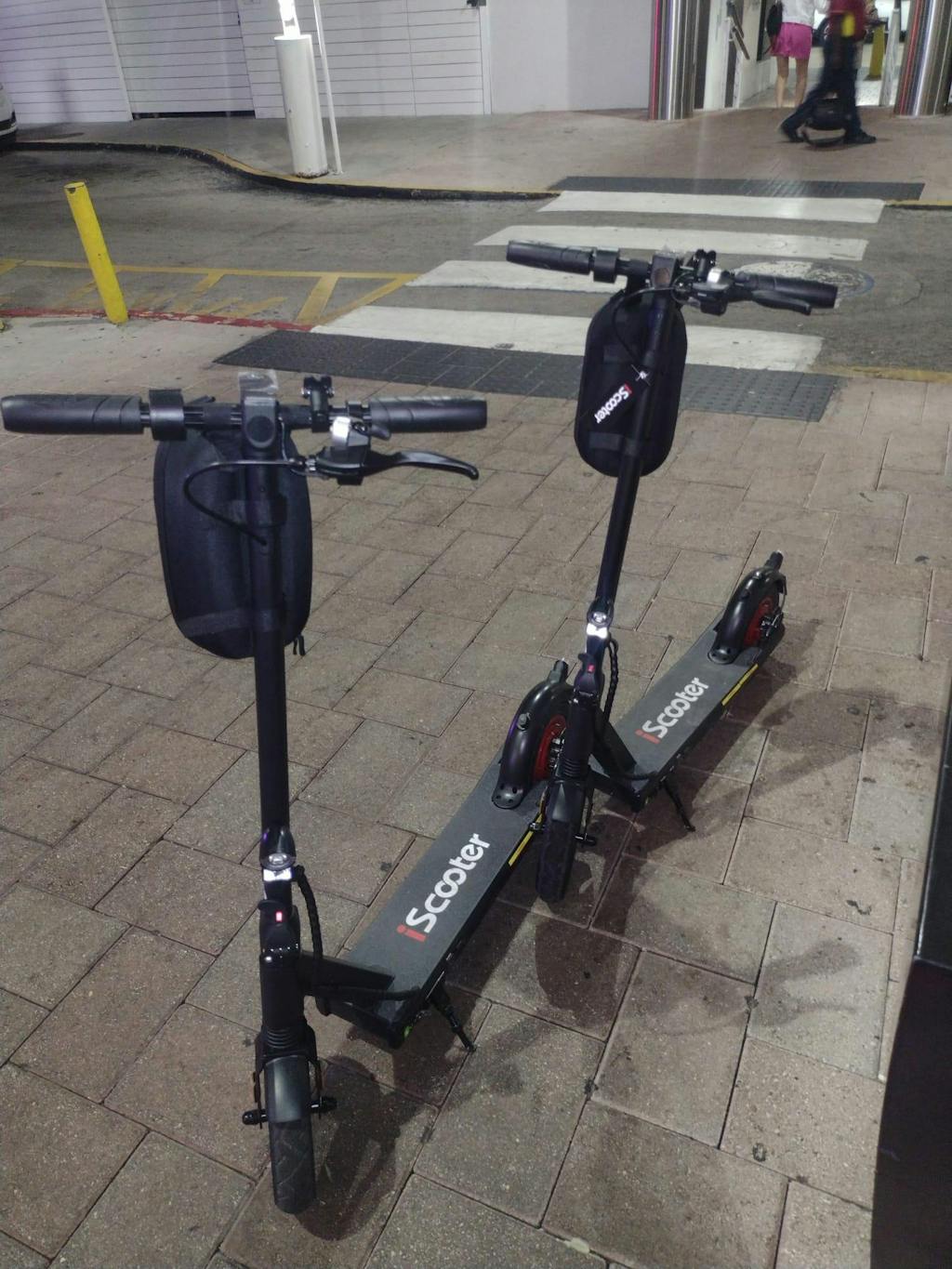 iScooter i9S Commutes Electric Scooter 500W Motor