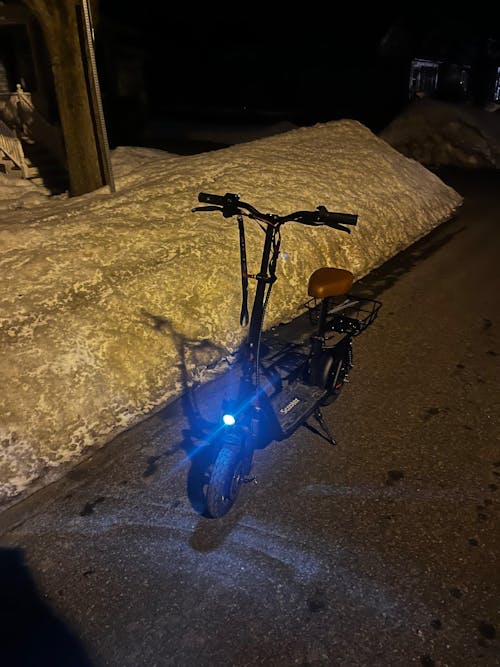 iScooter i12 500W Electric Scooter With Seat & Carry Basket