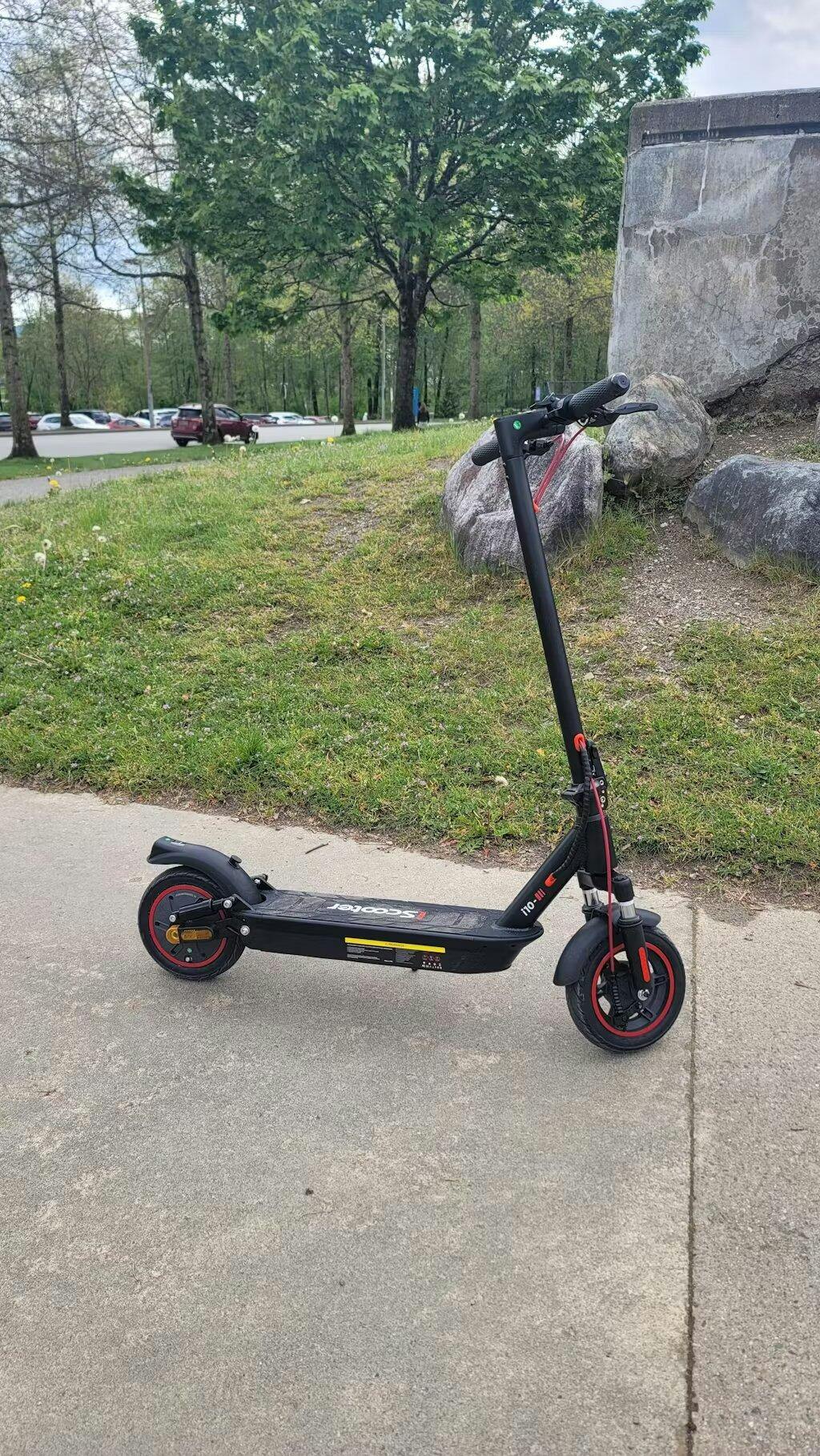 iScooter i10 Commuter Electric Scooter for Adult