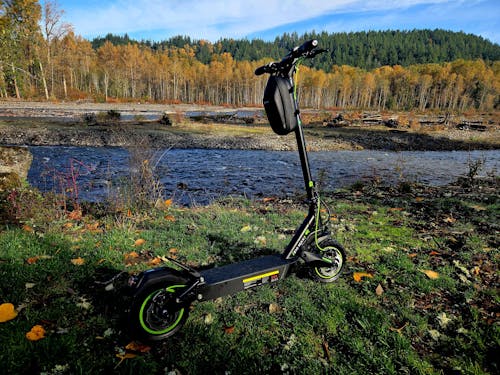 isinwheel S10Max 1000W High-End Commuting Electric Scooter 2025 Upgraded Version