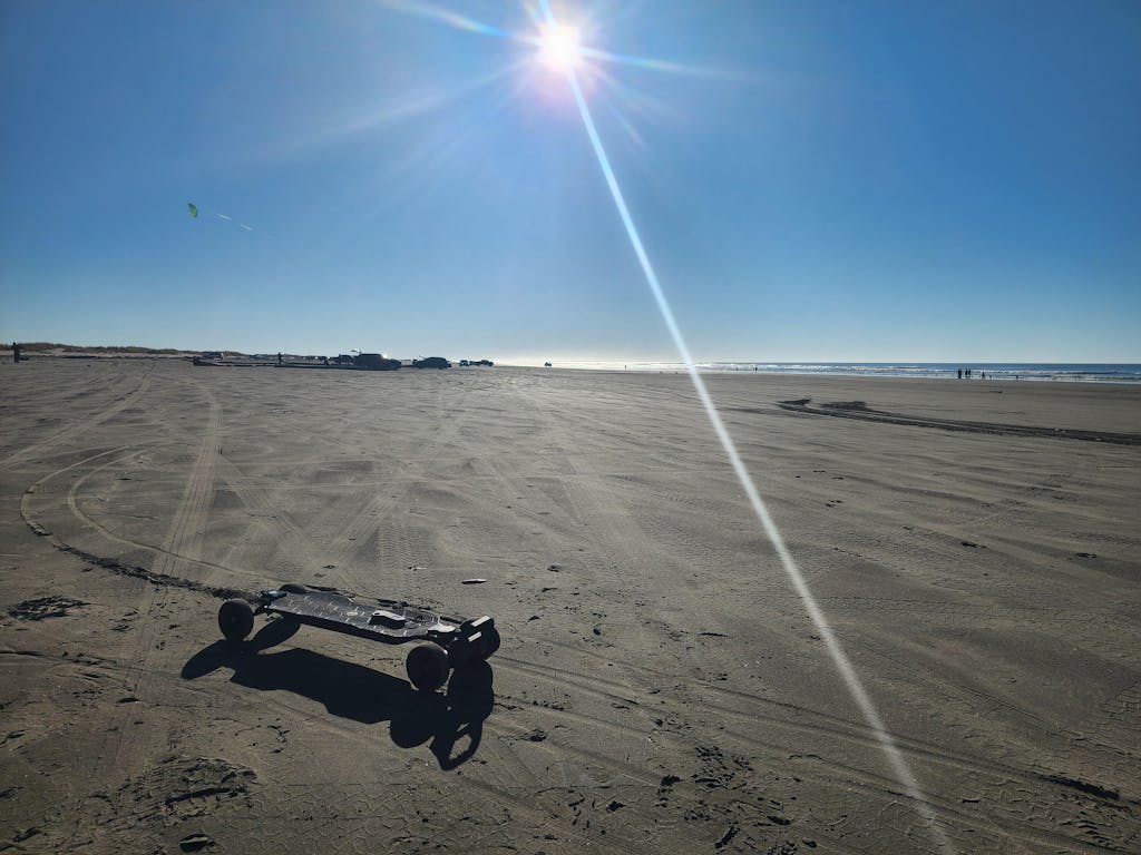 isinwheel V10 Off Road Electric Skateboard with Ambient Light & Remote Control