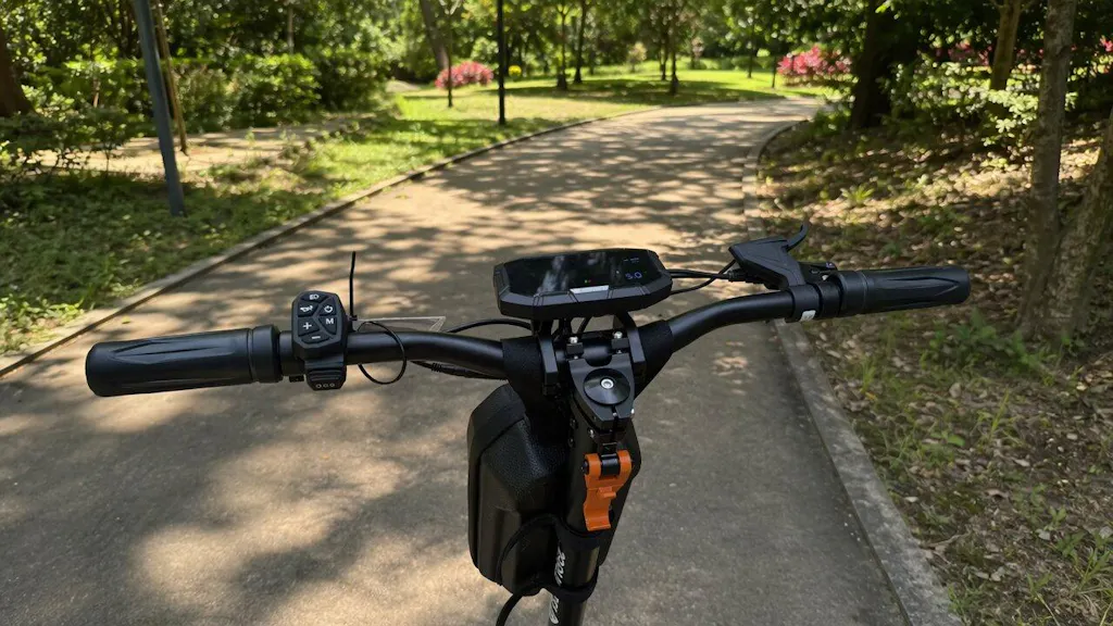 GT1 Dual Motor Off-Road Electric Scooter