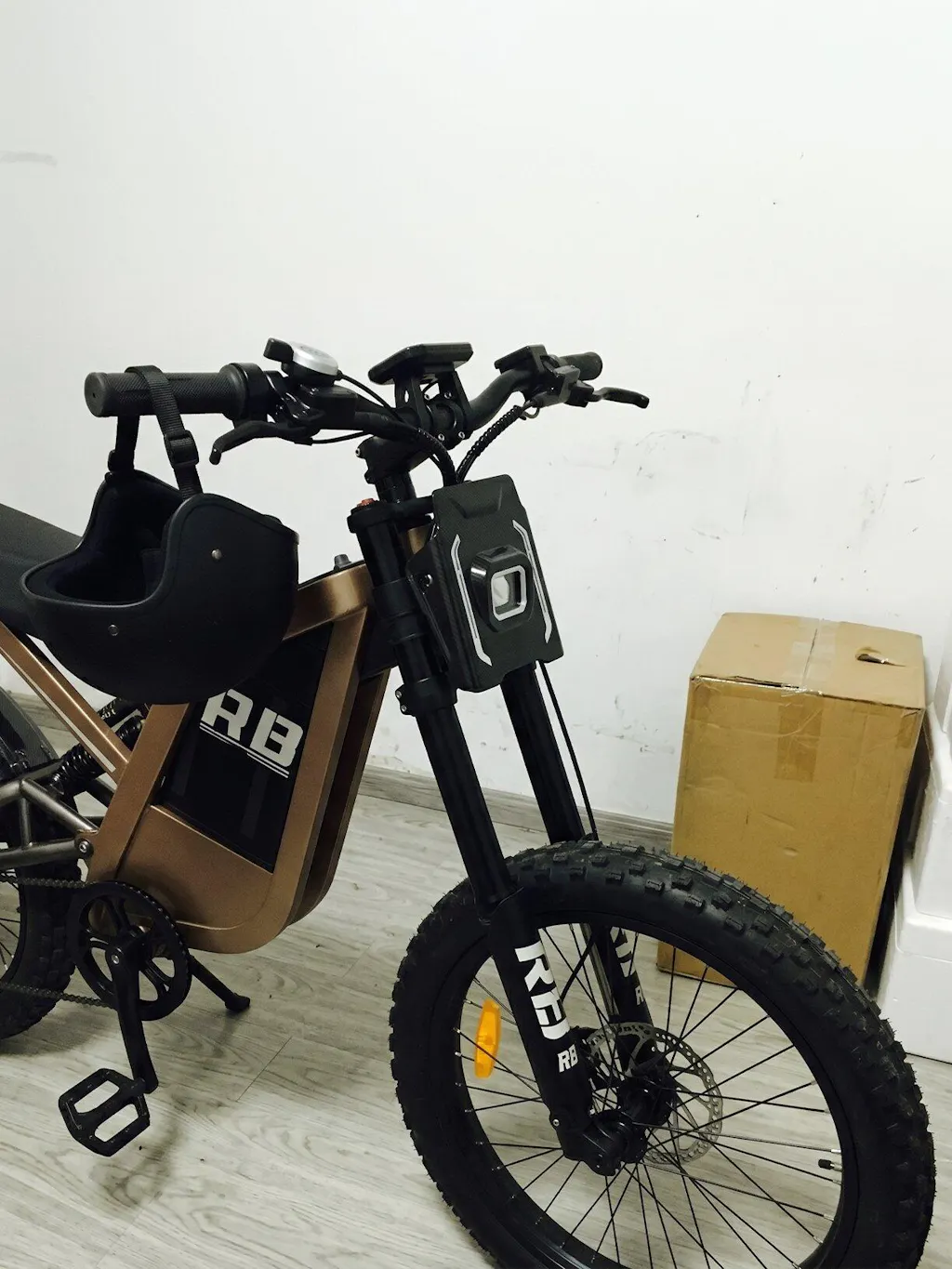 R8 Electric Dirt Bike for Adults 35 MPH & 150 Miles