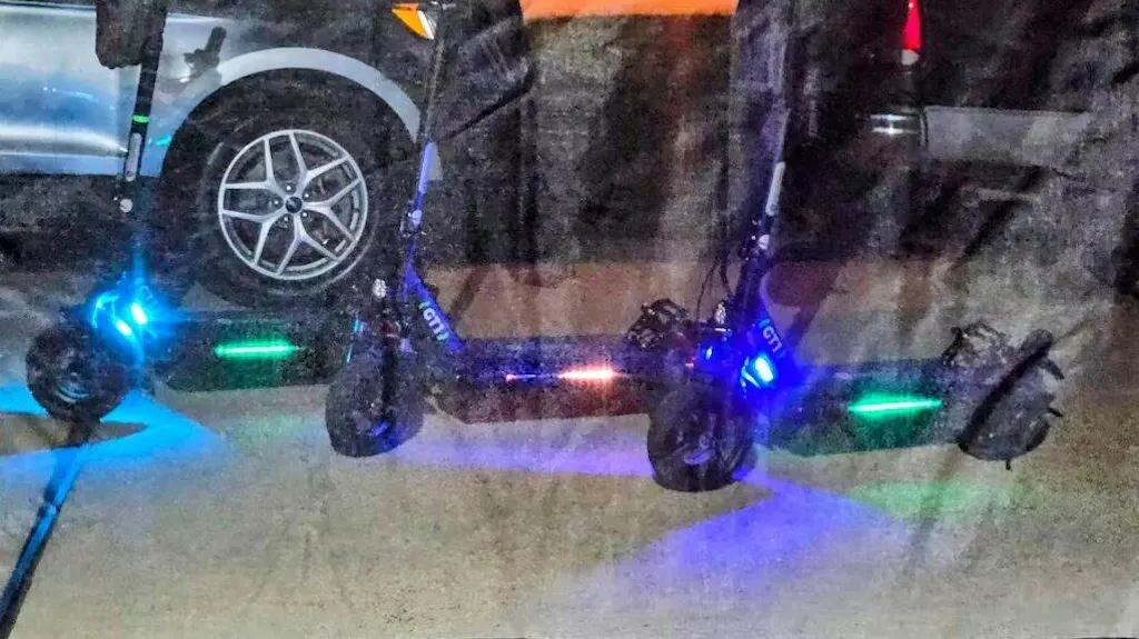 GT1 Dual Motor Off-Road Electric Scooter