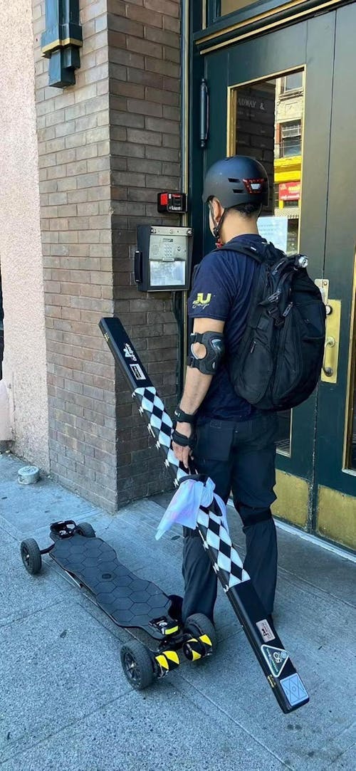 isinwheel V10 3000W Off Road Electric Skateboard