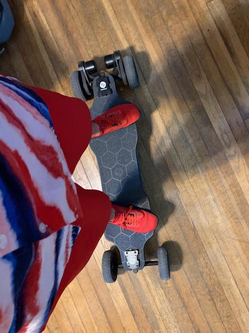 isinwheel V10 3000W Off Road Electric Skateboard