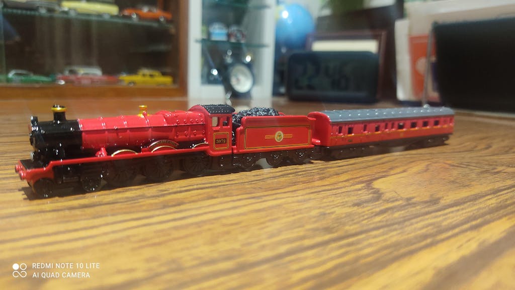 TOMICA - HARRY POTTER HOGWARTS EXPRESS - ZX3