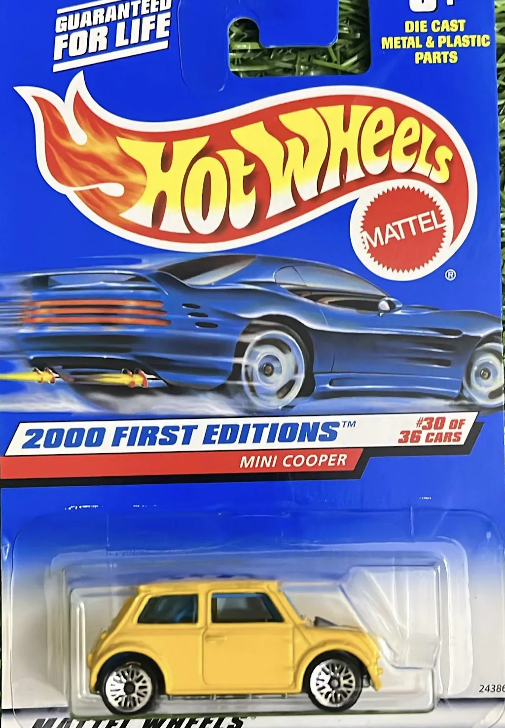 HOT WHEELS - 2000 FIRST EDITIONS - MINI COOPER - YELLOW - 9A