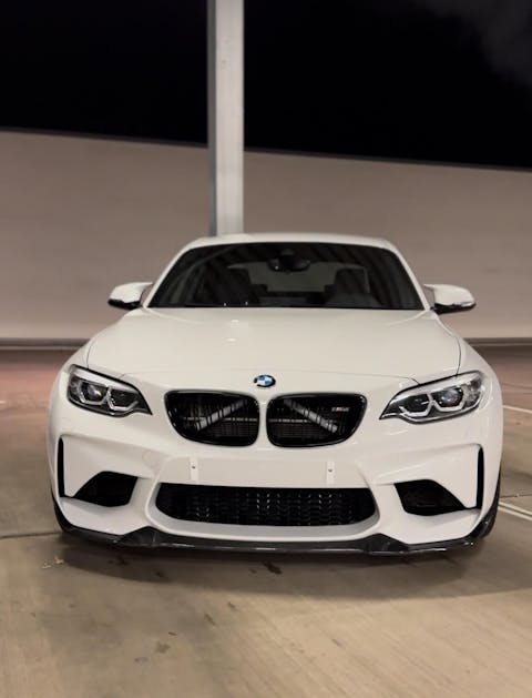 Magnet Kennzeichenhalter für Aluminium Kennzeichen - Auf der Stoßstange - 100% Legal