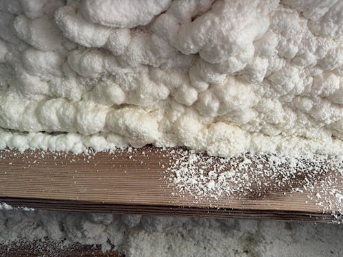 Spray Foam Insulation Kit (30 oz./850gr)