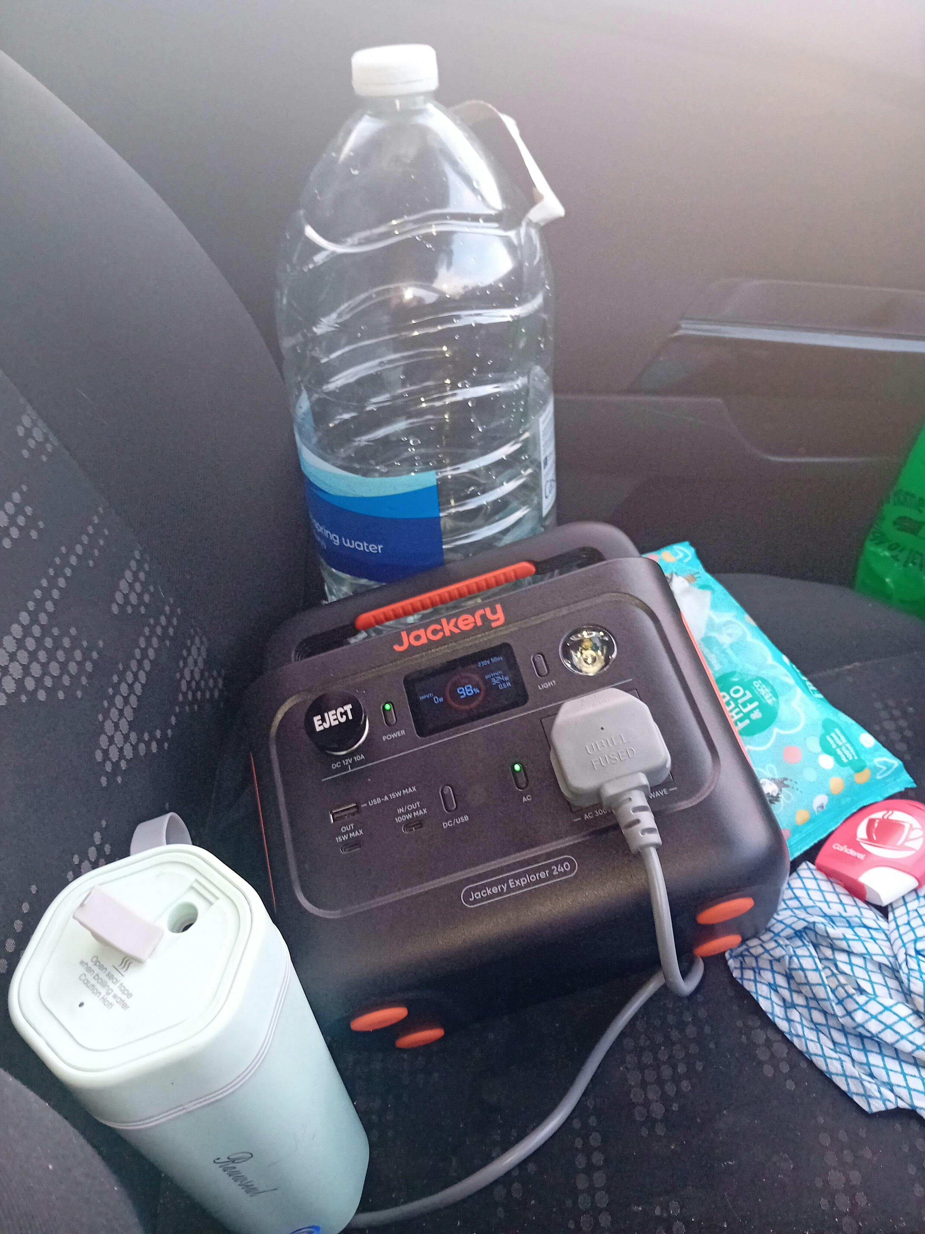 Jackery Explorer 240 v2 with Accessories – Jackery United Kingdom