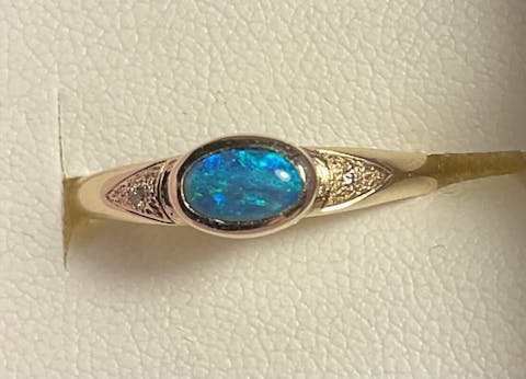 Duo Arrows Boulder Opal Ring