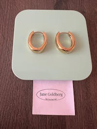 "It Girl" Earrings